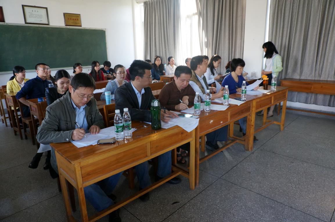 教育科学学院举办第二届研究生教师技能大赛